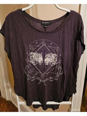 Signorelli Women's Sleeveless T-Shirt - leopards and symbols - Large - EUC